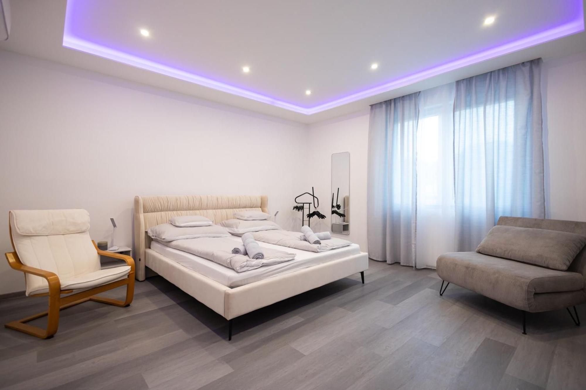 Fonix Apartman Debrecen Exteriör bild