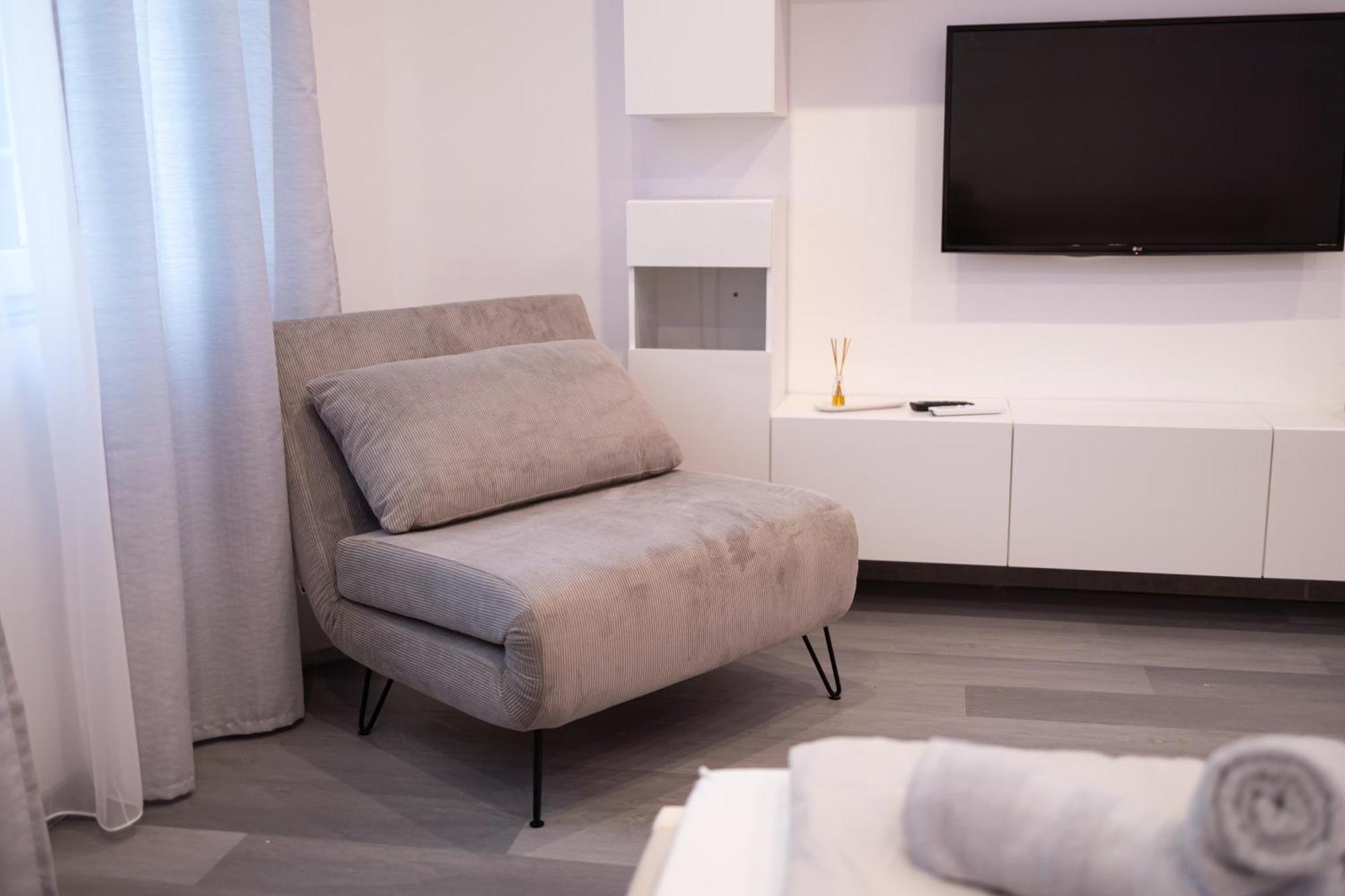 Fonix Apartman Debrecen Exteriör bild